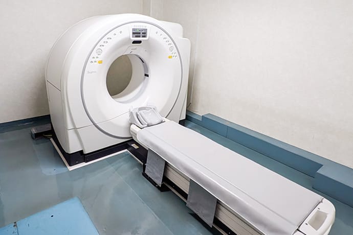 CT検査装置と寝台